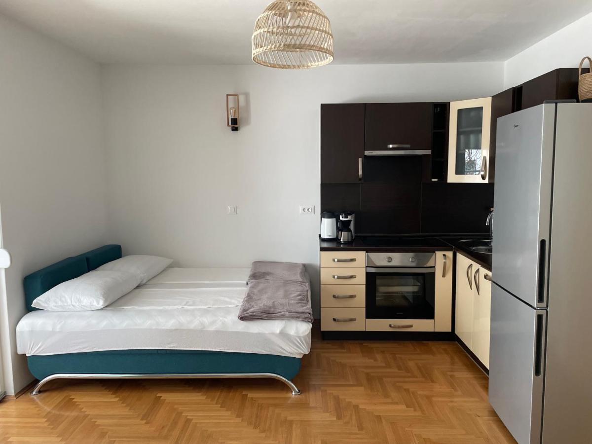 Apartment Dalmatino Baška Voda المظهر الخارجي الصورة