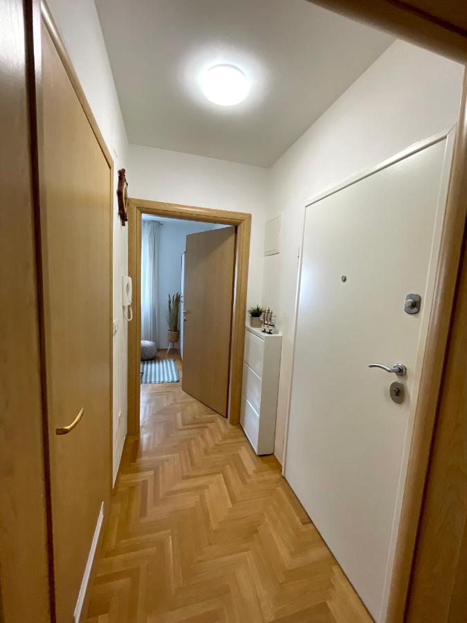 Apartment Dalmatino Baška Voda المظهر الخارجي الصورة